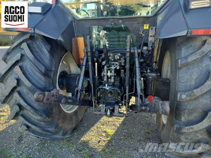 Valtra 6650 Traktoren