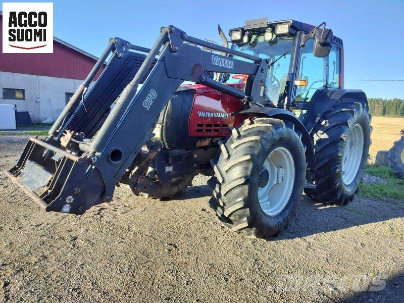 Valtra 6650 Traktoren