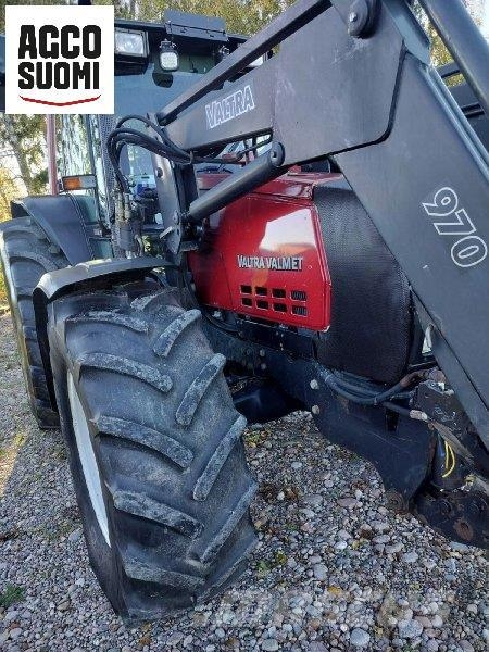 Valtra 6650 Traktoren