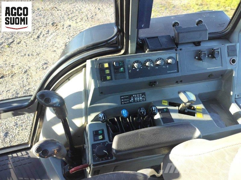 Valtra 6650 Traktoren