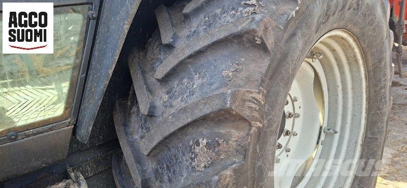 Valtra 8550 HT ETUN.LAITE 拖拉机/农用车