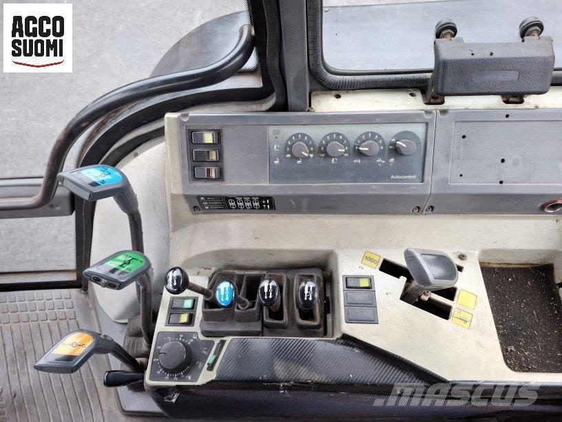 Valtra 8750 MEGA Traktorer