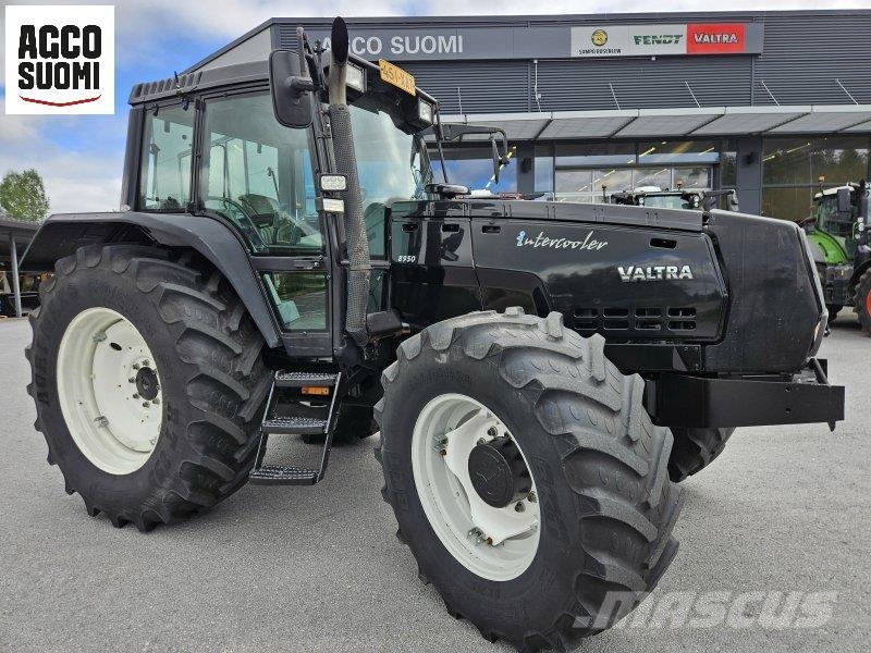 Valtra 8950 HITECH 2.0 트랙터