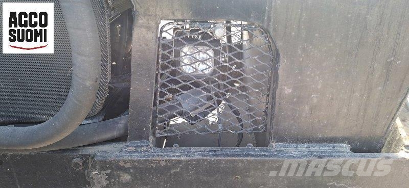Valtra 8950 HT 拖拉机/农用车