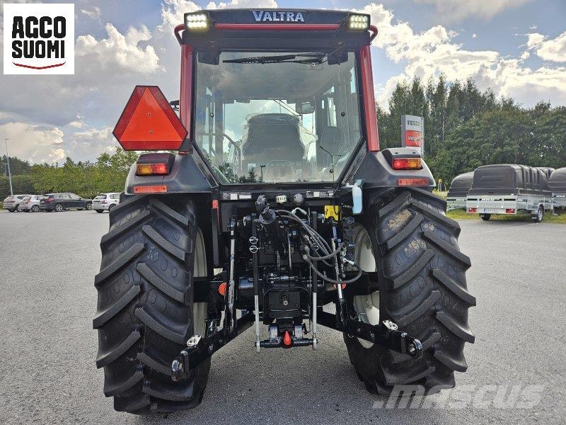 Valtra A75 AC Traktorid
