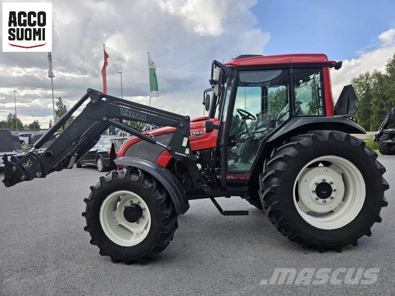 Valtra A75 AC Traktorid