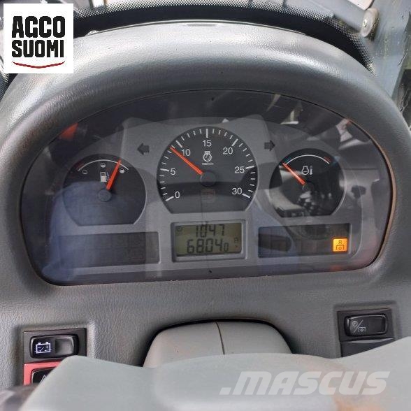 Valtra N113 H5 Tractores