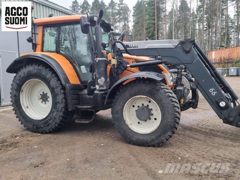 Valtra N163 VERSU 拖拉机/农用车