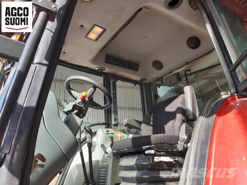 Valtra T120 트랙터