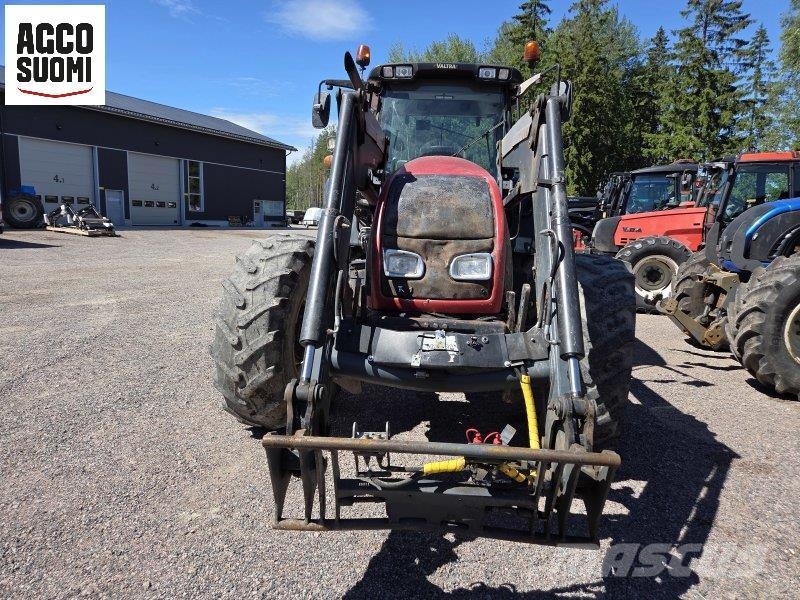 Valtra T151 ADVACED Traktorit
