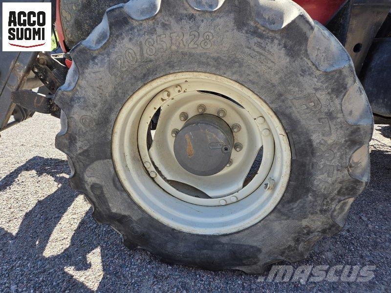 Valtra T151 ADVACED Traktorit