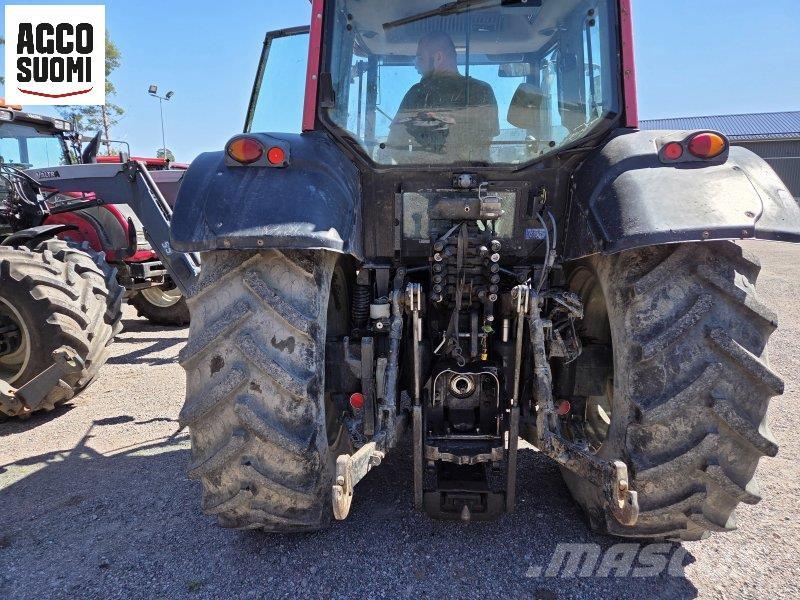 Valtra T151 ADVACED Traktorit