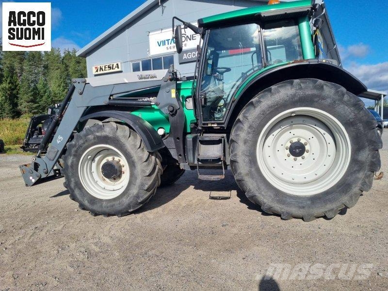 Valtra T151 ADVANCE الجرارات