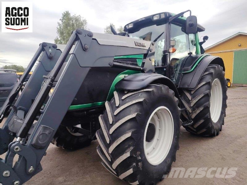Valtra T151 ADVANCE الجرارات