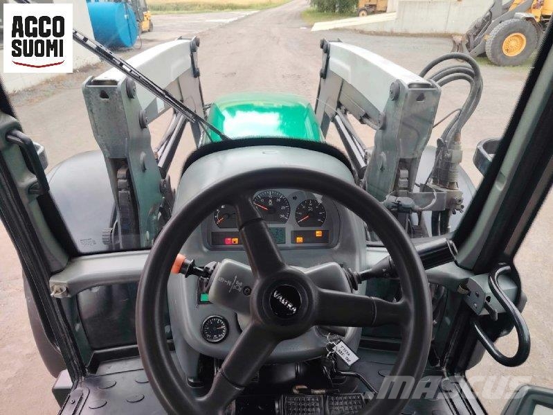 Valtra T151 ADVANCE الجرارات