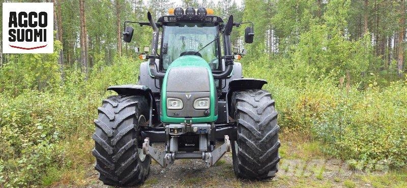 Valtra T151 HITECH Traktorid