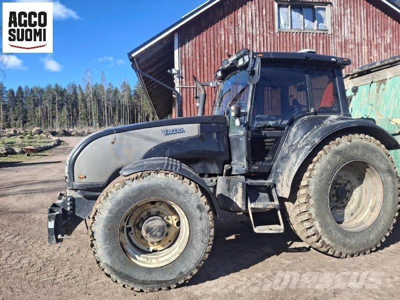 Valtra T160 拖拉机/农用车