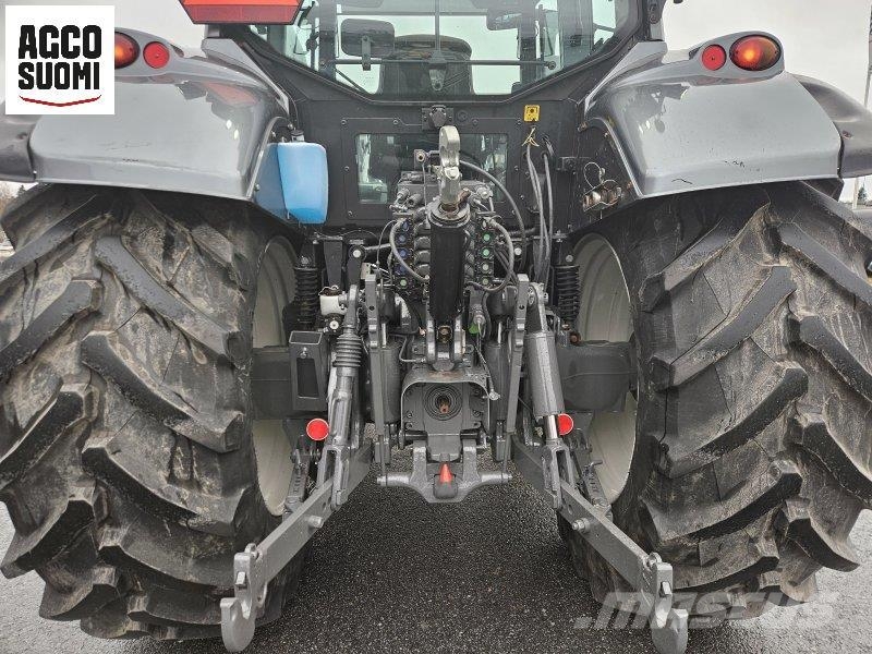 Valtra T163 ECO VERSU FL Traktoren