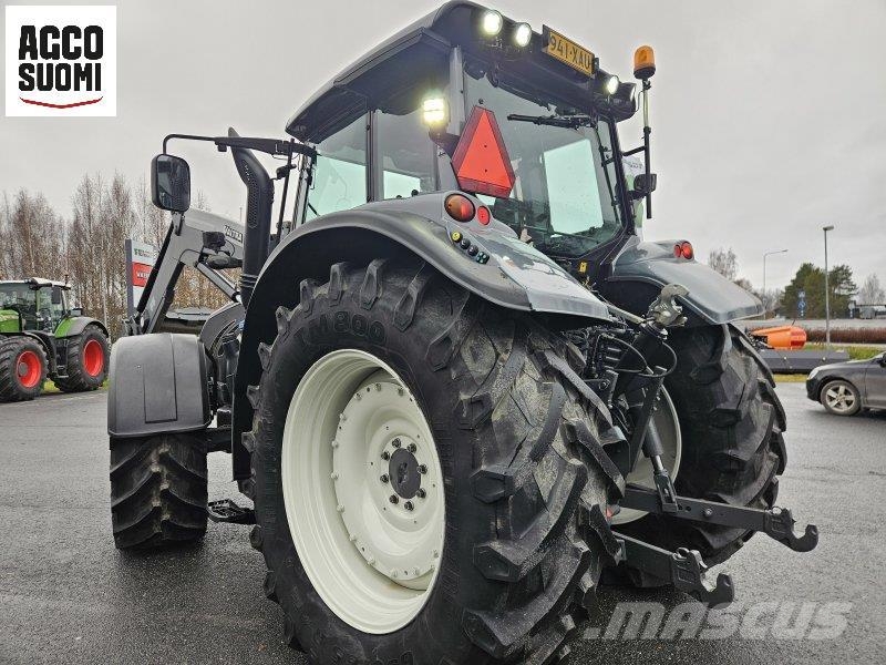 Valtra T163 ECO VERSU FL Traktoren