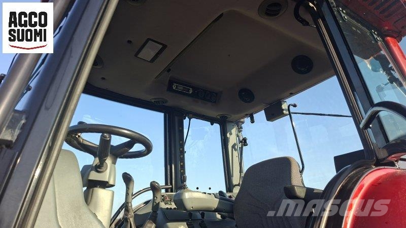 Valtra T170 ETUN.LAITE Tractoren