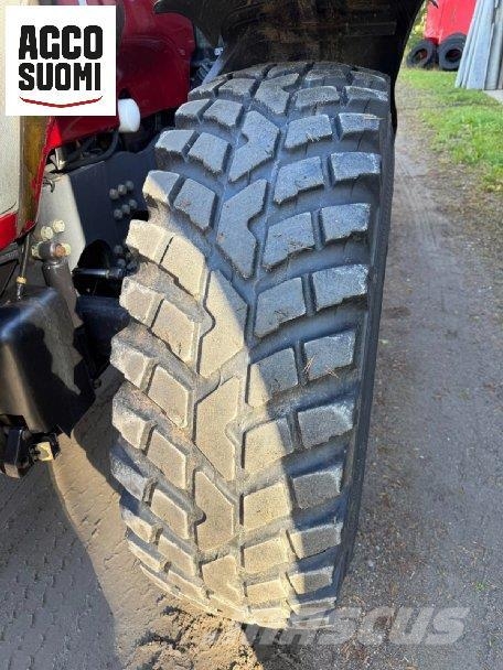Valtra T170 ETUN.LAITE Traktoren