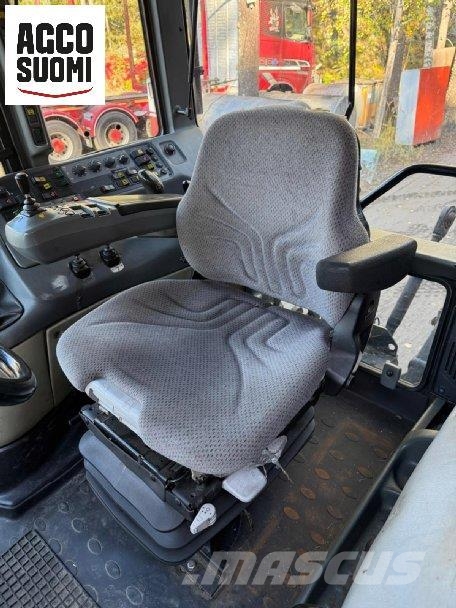 Valtra T170 ETUN.LAITE Traktoren