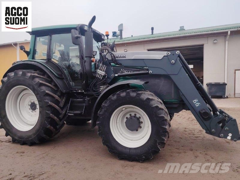 Valtra T171 Traktori