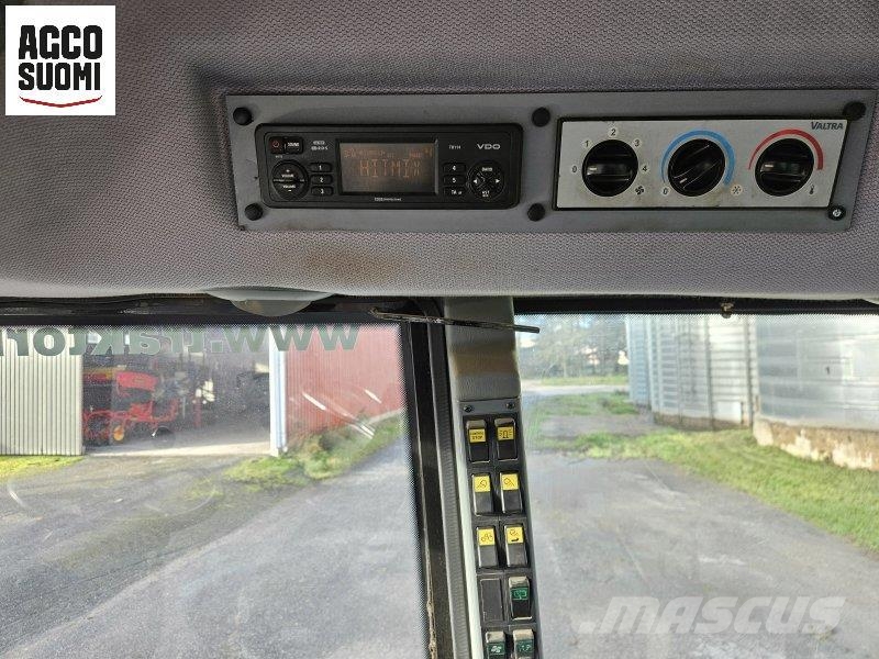 Valtra T180 CR Traktorid