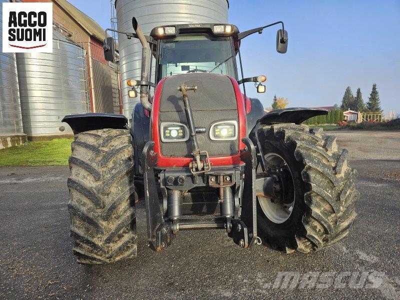 Valtra T180 CR Traktorid