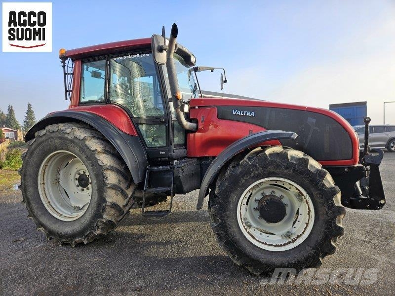 Valtra T180 CR Traktorid