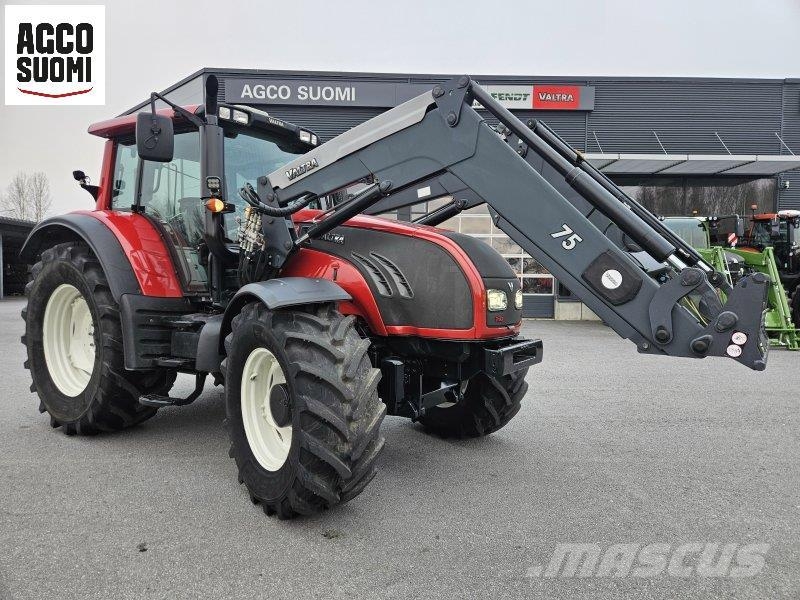 Valtra T182D Trattori