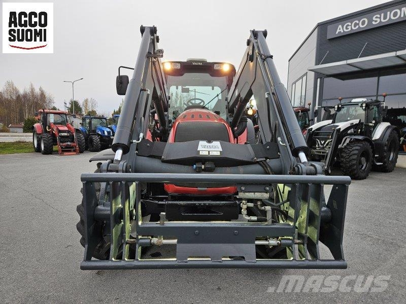 Valtra T182D Trattori