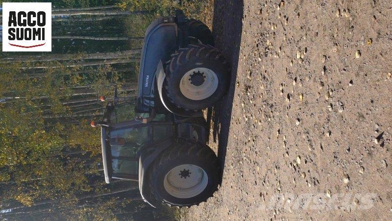 Valtra T190 Traktori