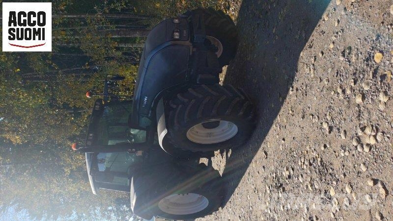 Valtra T190 Traktori