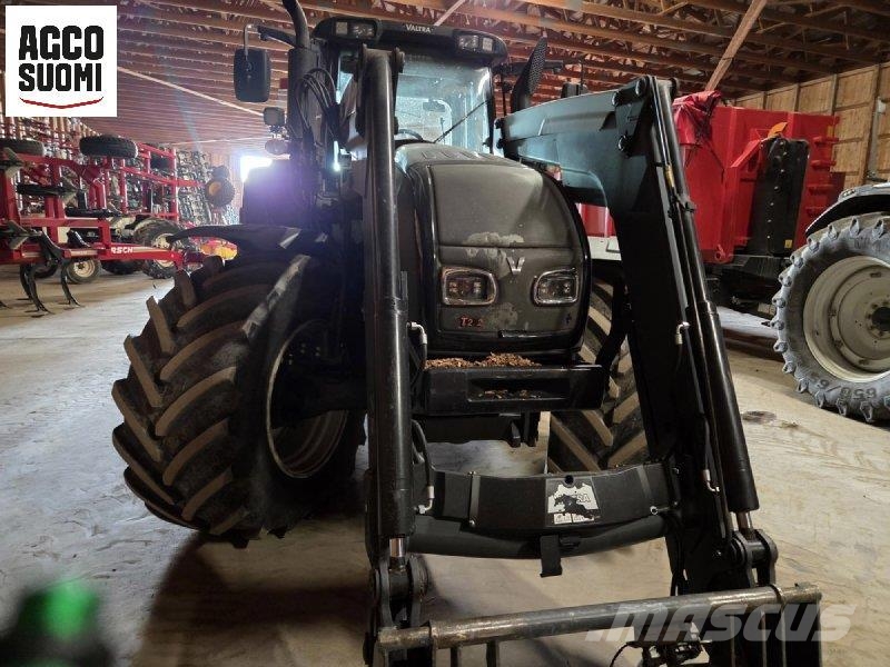 Valtra T202D Traktoriai