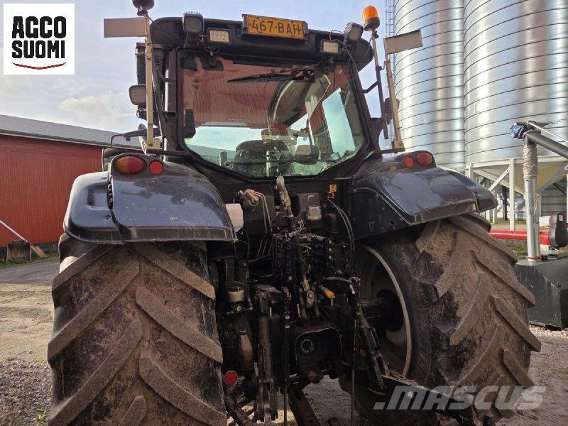 Valtra T202D Traktoriai
