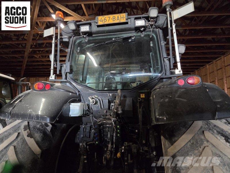 Valtra T202D Traktoriai