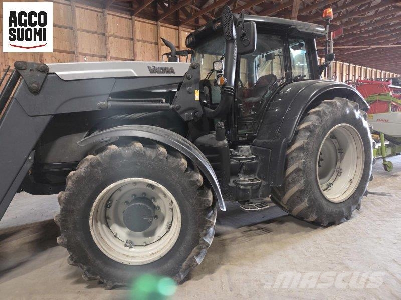 Valtra T202D Traktoriai