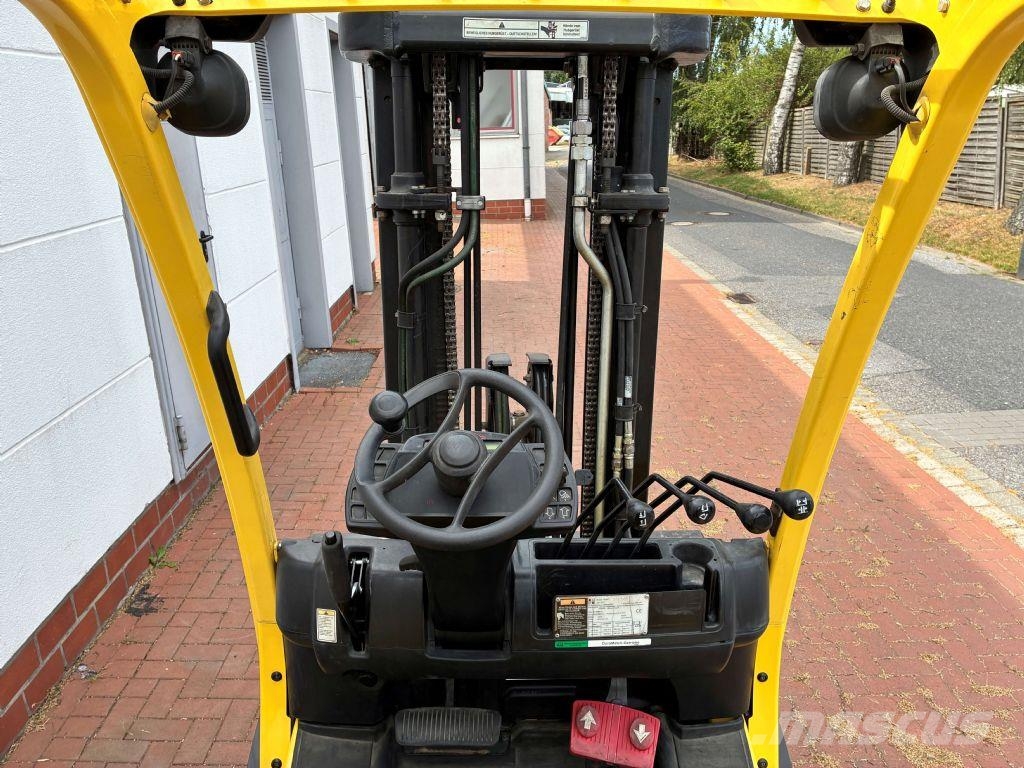 Hyster H 2.5FT شاحنات الديزل
