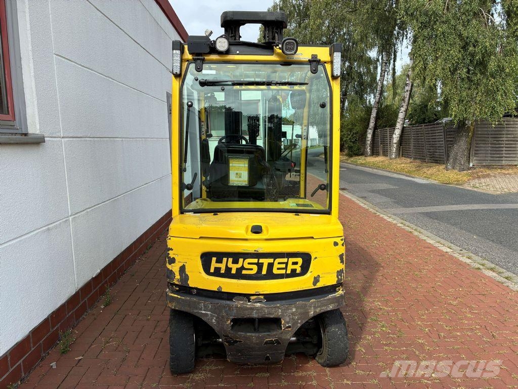 Hyster J 3.5 XN شاحنات ذات رافعات شوكية تعمل بالكهرباء