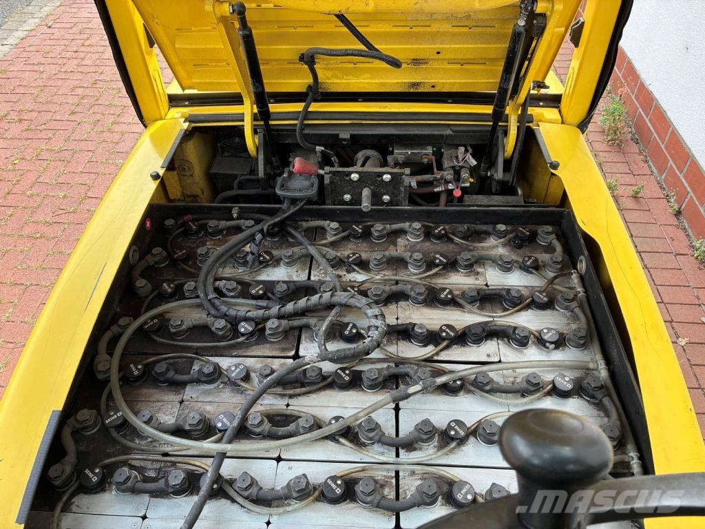 Hyster J 3.5 XN شاحنات ذات رافعات شوكية تعمل بالكهرباء