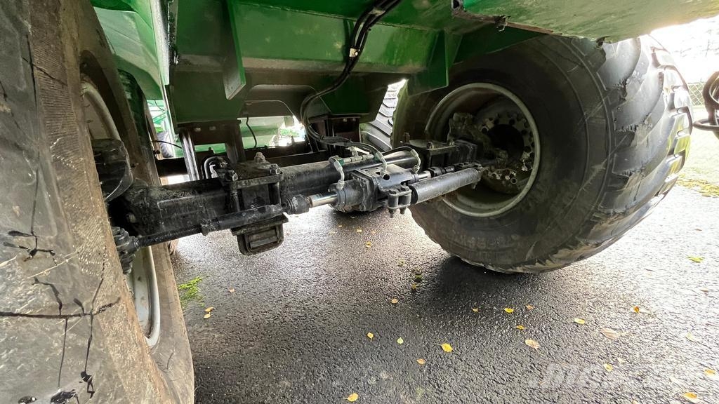 Agronic 17M3+PUMPPUK+VMULT TSR12M Gülletankwagen