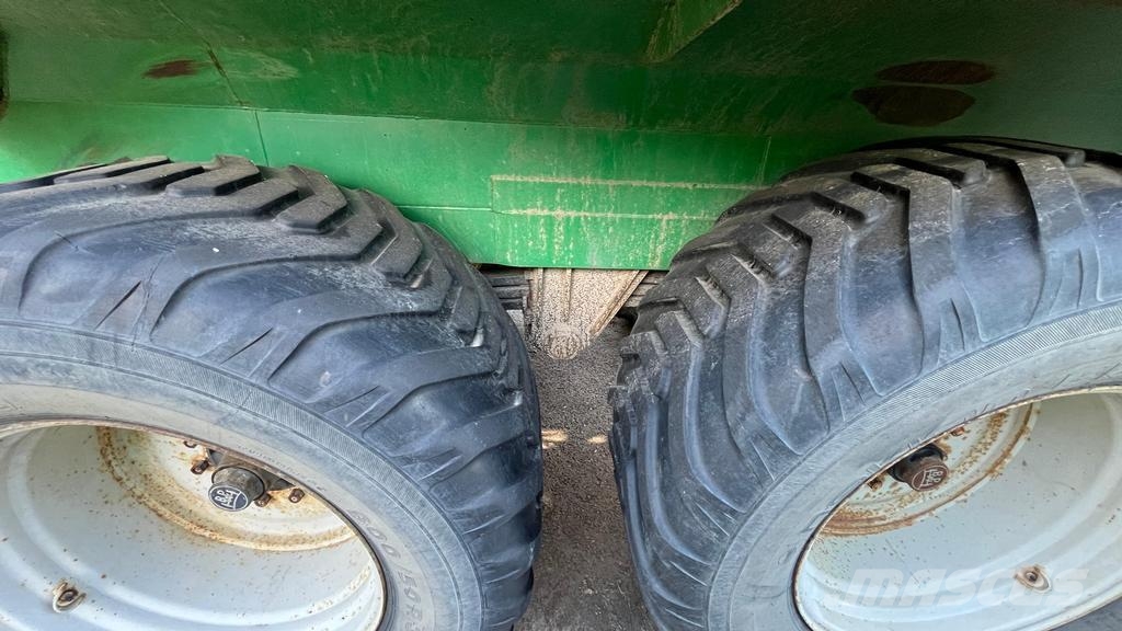 Agronic 20M3 PUMPPUK.+8M KIEKKOM. スラリータンカー