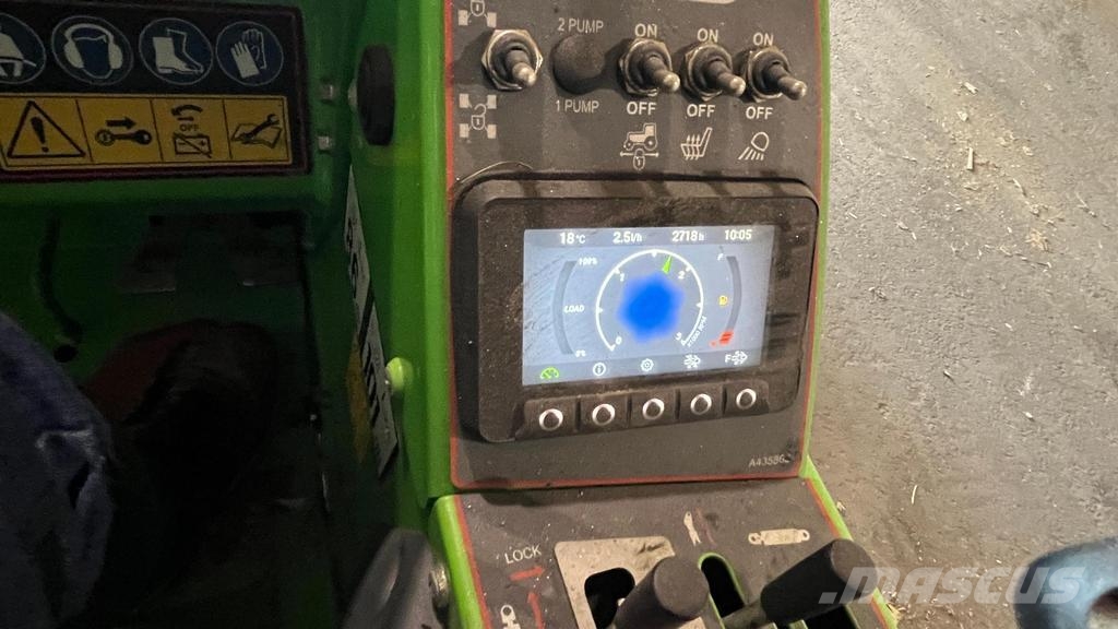 Avant 755I STAGE 5 多功能装载机