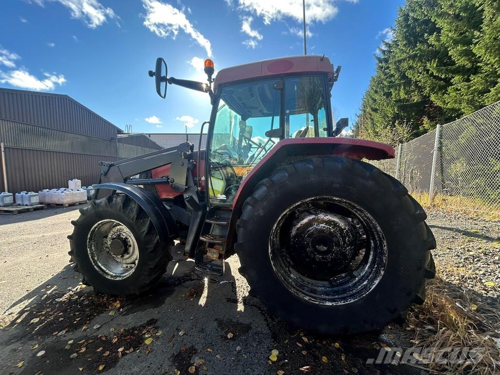 Case IH MAXXUM MX100C Traktori