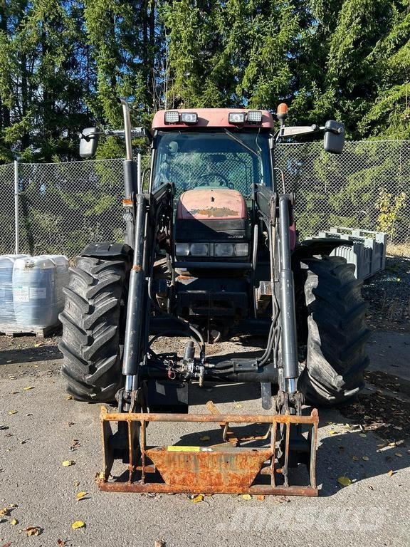 Case IH MAXXUM MX100C Traktori