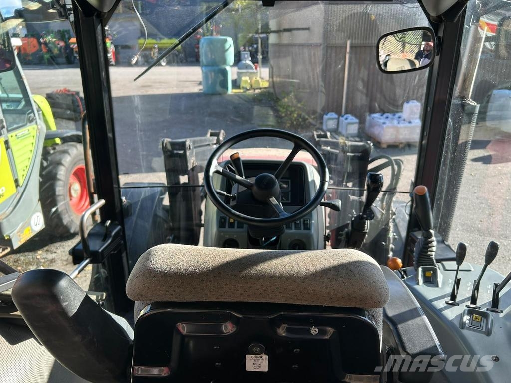 Case IH MAXXUM MX100C Traktori