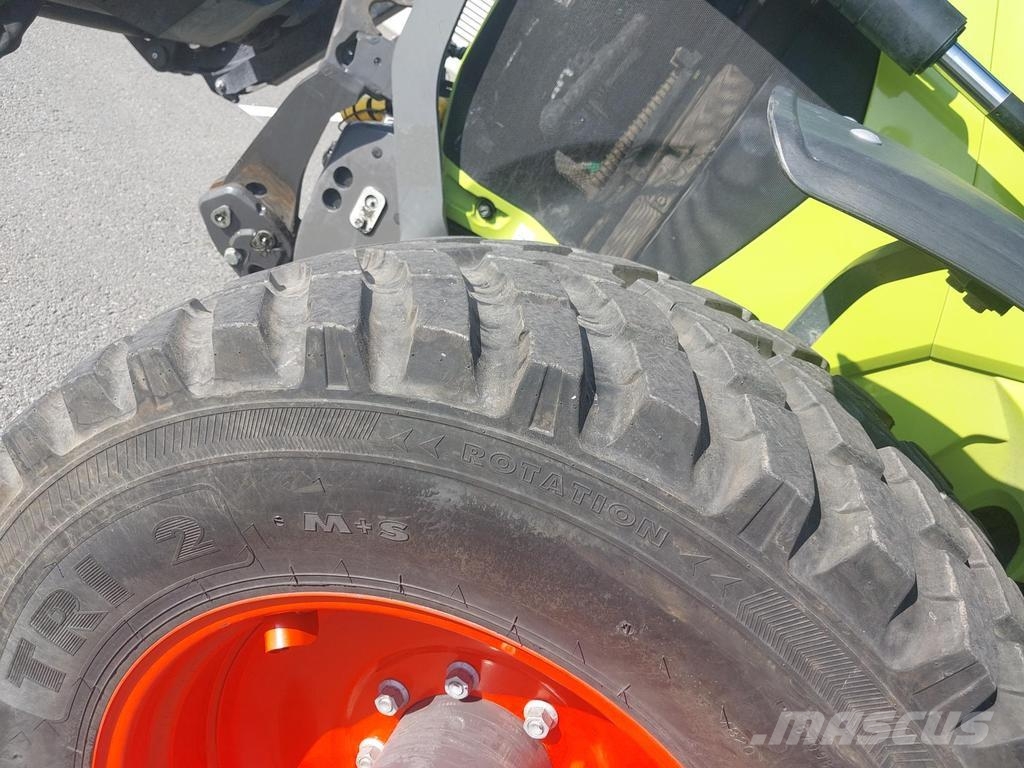 CLAAS 550 CEBIS CMATIC 트랙터