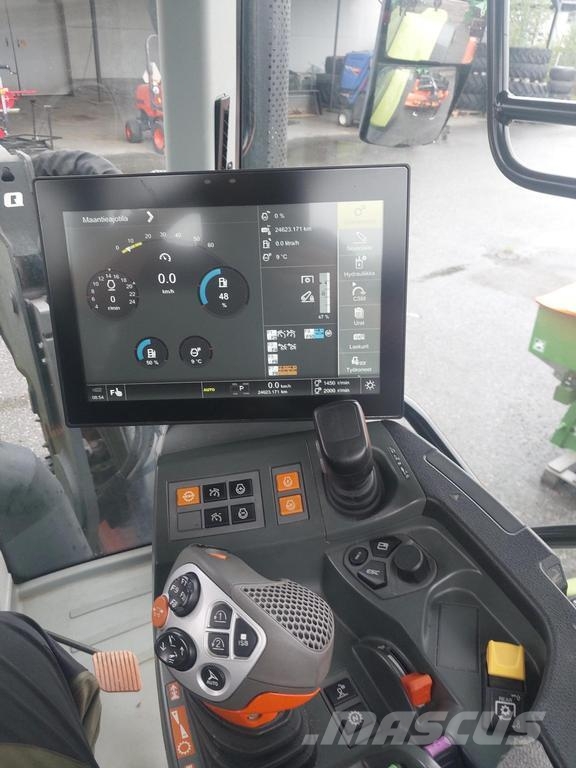CLAAS 550 CEBIS CMATIC 트랙터
