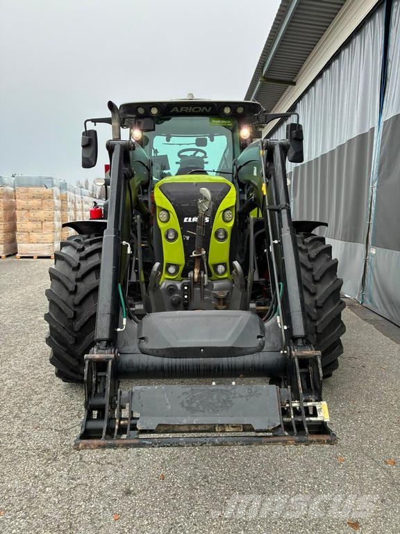CLAAS ARION 660 CEBIS CMATIC الجرارات